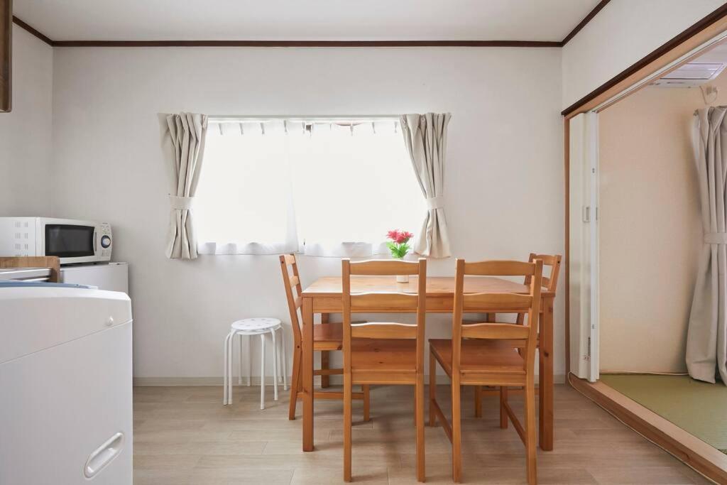 Appartamento Urayasu House! For Up To 6 People, 15 Min Bus Ride To Disney! *