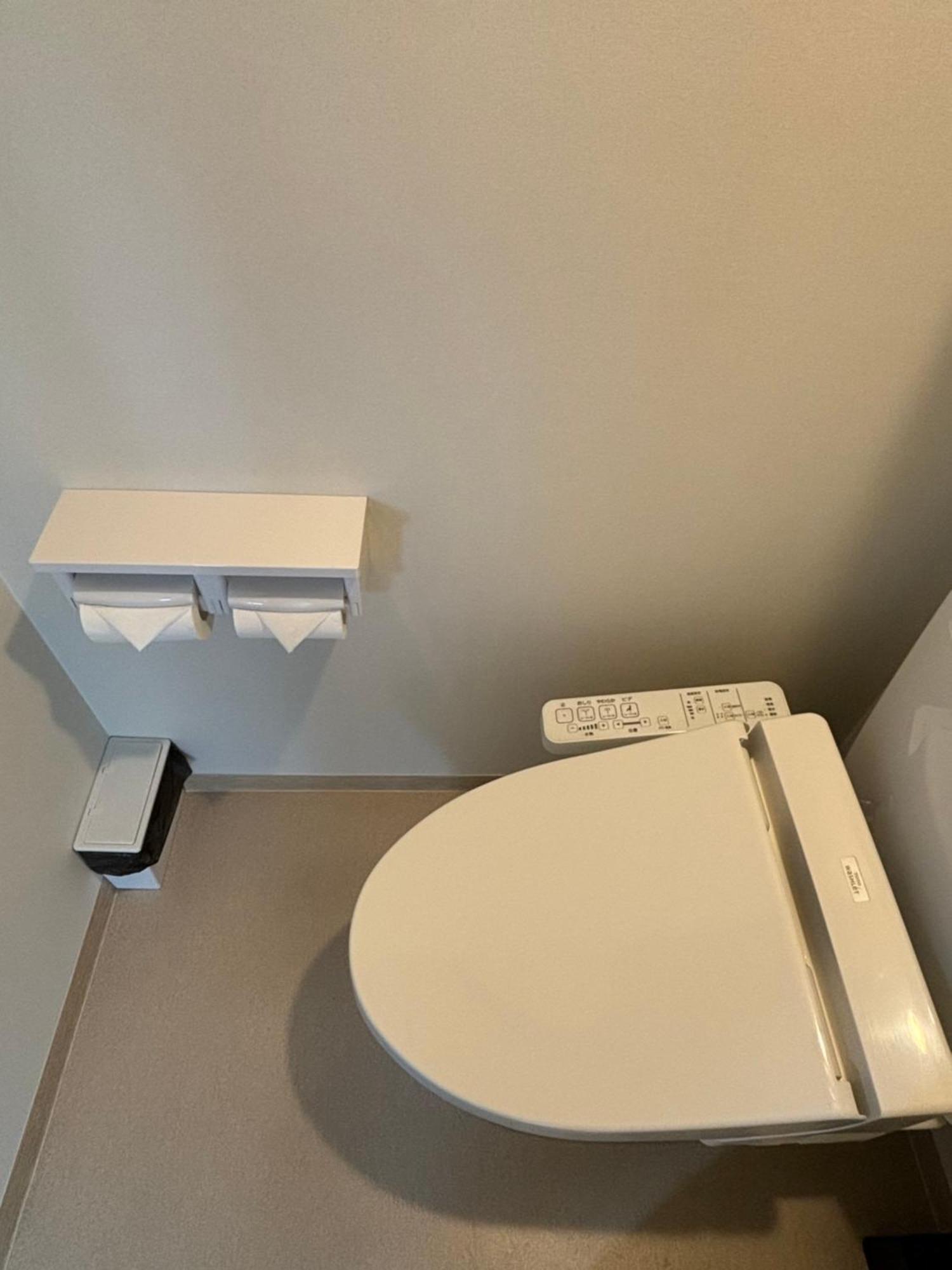 Urayasu House! For Up To 6 People, 15 Min Bus Ride To Disney! Appartamento *